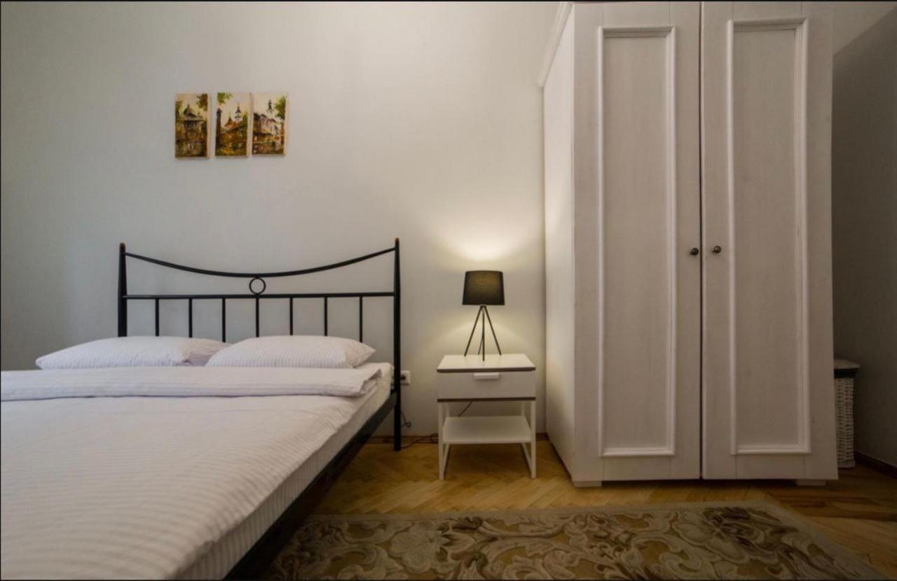 Vidfort Вірменська Lviv Ngoại thất bức ảnh