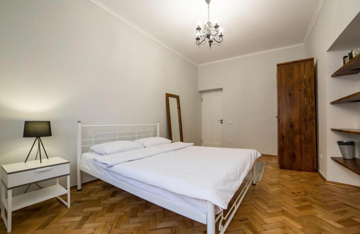 Vidfort Вірменська Lviv Ngoại thất bức ảnh