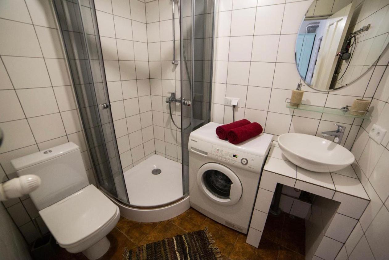 Vidfort Вірменська Lviv Ngoại thất bức ảnh