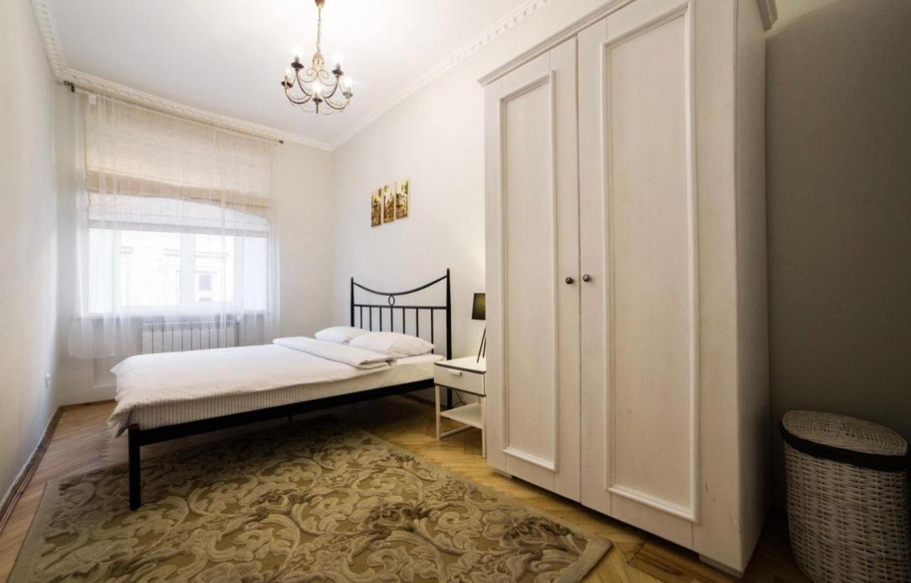 Vidfort Вірменська Lviv Ngoại thất bức ảnh