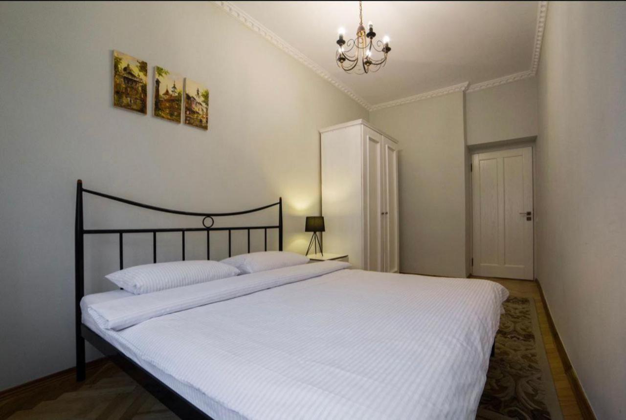 Vidfort Вірменська Lviv Ngoại thất bức ảnh